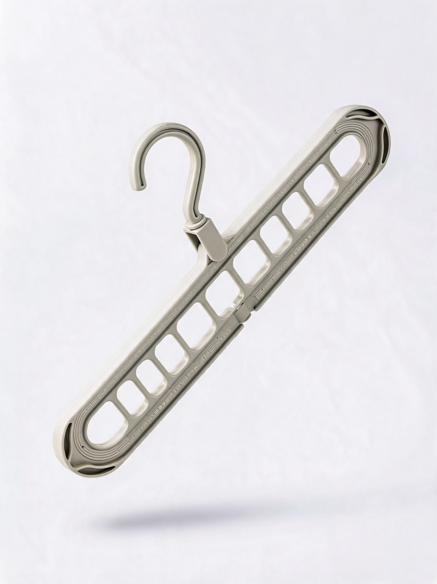 Nine-hole folding hanger in white